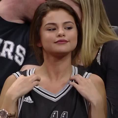 Selena gomez Spurs shirt video