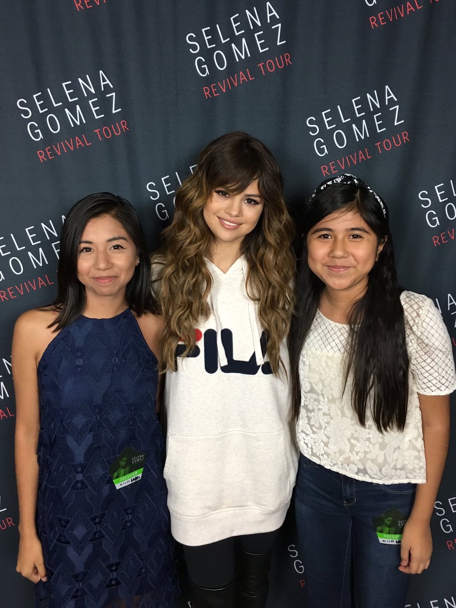 Selena Gomez Fila Hoodie Phoenix Meet and Greet – Revival Tour – Selena  Gomez Style Blog