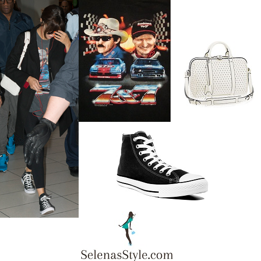 Selena Gomez Leaves Sydney Airport 